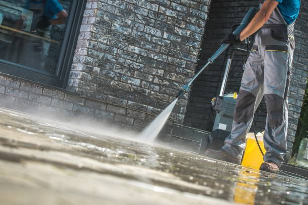 Best Playground Equipment Cleaning  in Fullerton, CA